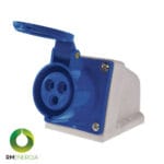 Enchufe Hembra Sobrepuesta 16A 2P+T 220V IP44 — RM Energía Inteligente