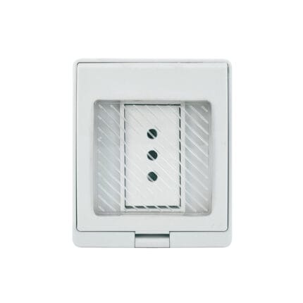 Contenedor IP55 con Tomacorriente Simple 10A 250V Blanco — RM Energía Inteligente