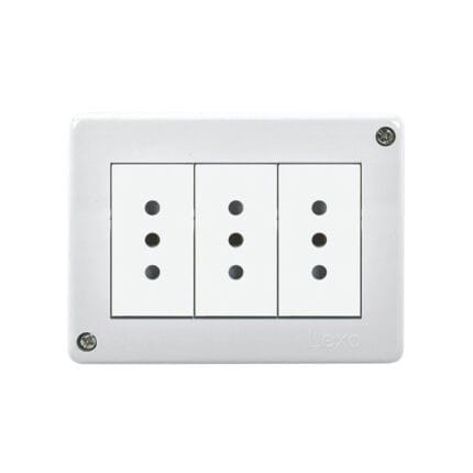 Casquete IP20 con Tomacorriente Triple 10A 250V Blanco — RM Energía Inteligente