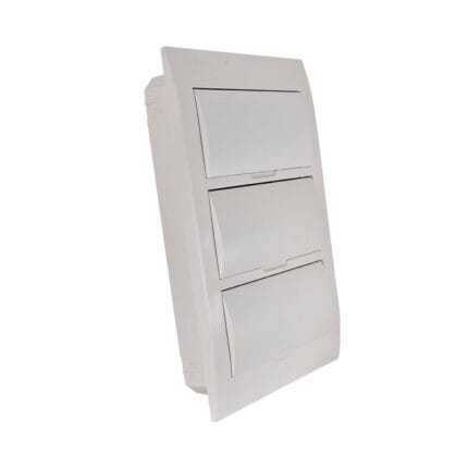 Tablero Embutido 36 Polos Tapa Blanca Libre de Halógeno IP41 — RM Energía Inteligente