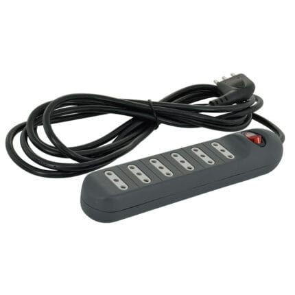 Alargador 6 Tomas Negro con Interruptor 2P+T 10A 3 Metros — RM Energía Inteligente